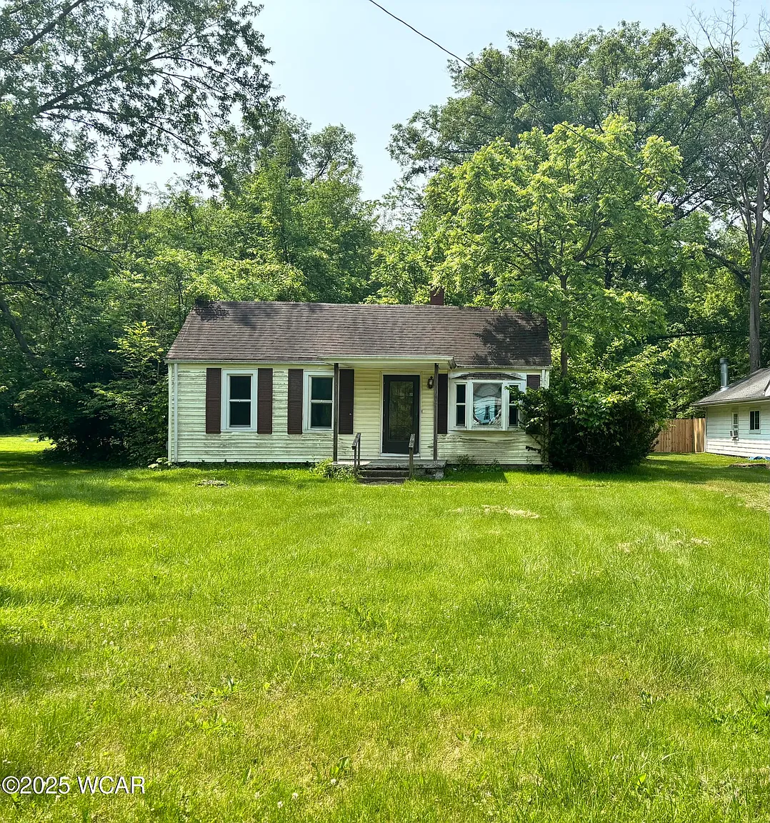 611 Saint Clair Ave photo 1