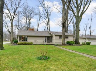 3176 Leeds Rd, Columbus, OH 43221