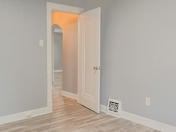 3rd image of 6112 Huntsville Ave