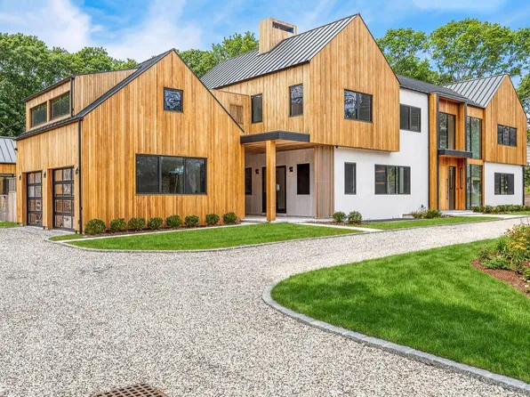 102 Copeces Ln, East Hampton, NY 11937