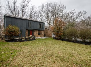8811 Quiet Stream Ct, Potomac, MD 20854