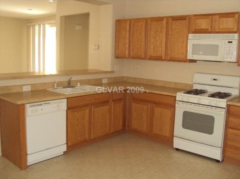 2nd image of 2416 Balgavies Ct