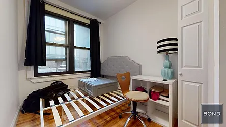 Rented by Bond New York