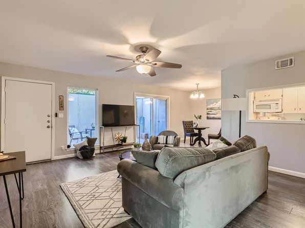 6718 Silvermine Dr APT 404, Austin, TX 78736