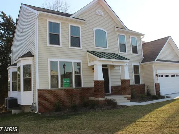 711 Pastoral Pl SW, Leesburg, VA 20175