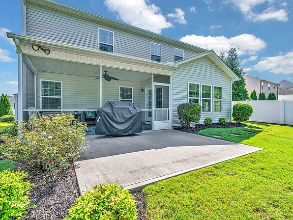 3rd image of 105 Chapel Hill Ln