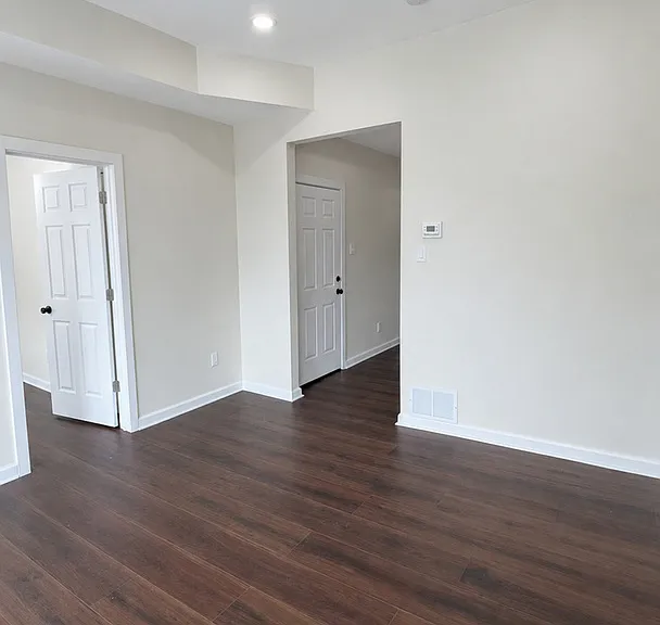 1141 S Saint Louis Ave #2 — Photo 19