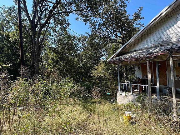 5th image of 306 County Road 1350