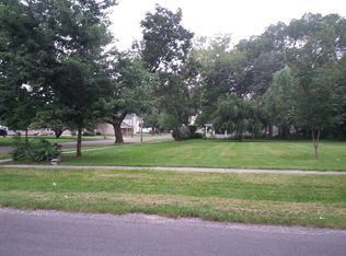 7th And School Street, Carrollton, IL 62016