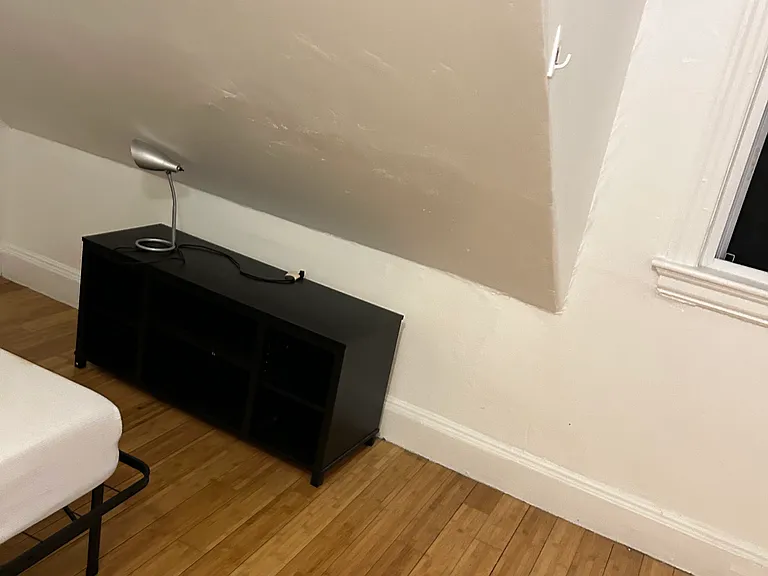 352 Hope St #3 — Photo 6