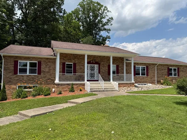 100 Homewood Dr, Beckley, WV 25801