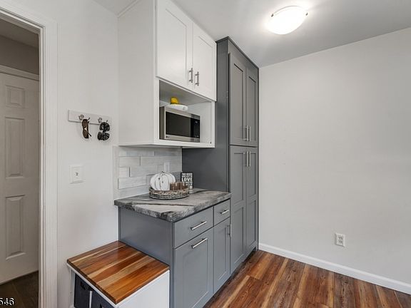 3rd image of 3405 Richmond Ct