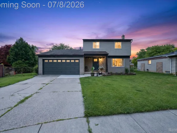 53962 Kirk Ct, New Baltimore, MI 48047