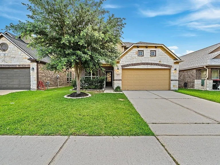 11623 Greensbrook Garden Dr — Photo 1