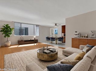 432 N Palm Dr APT 407, Beverly Hills, CA 90210