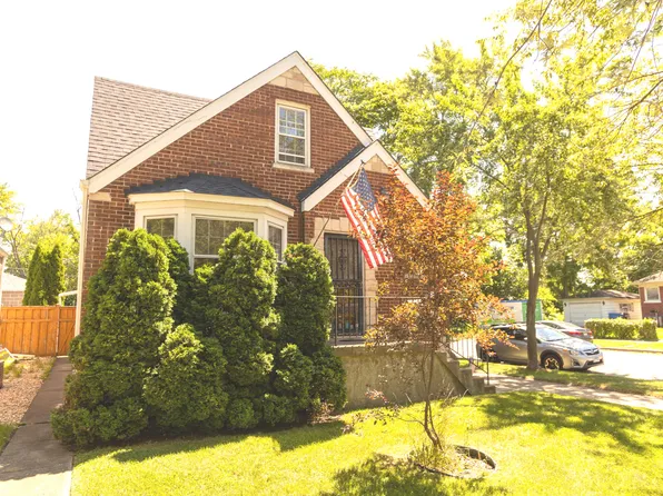 6101 N Karlov Ave, Chicago, IL 60646