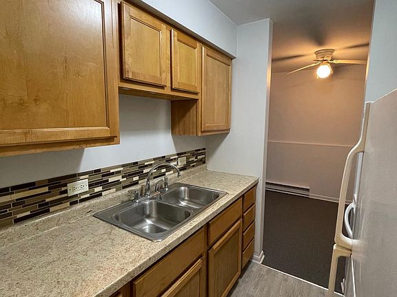 2nd image of 37 Nippersink Blvd #1-C