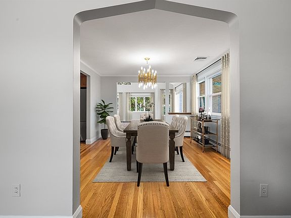 5th image of 20 Marrett Rd
