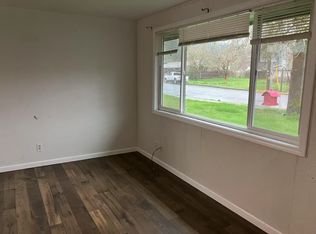 4315 Dillard Rd, Eugene, OR 97405