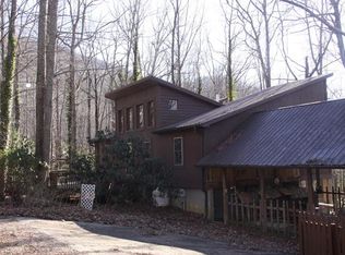 83 Sunset Crest Ln, Hendersonville, NC 28739