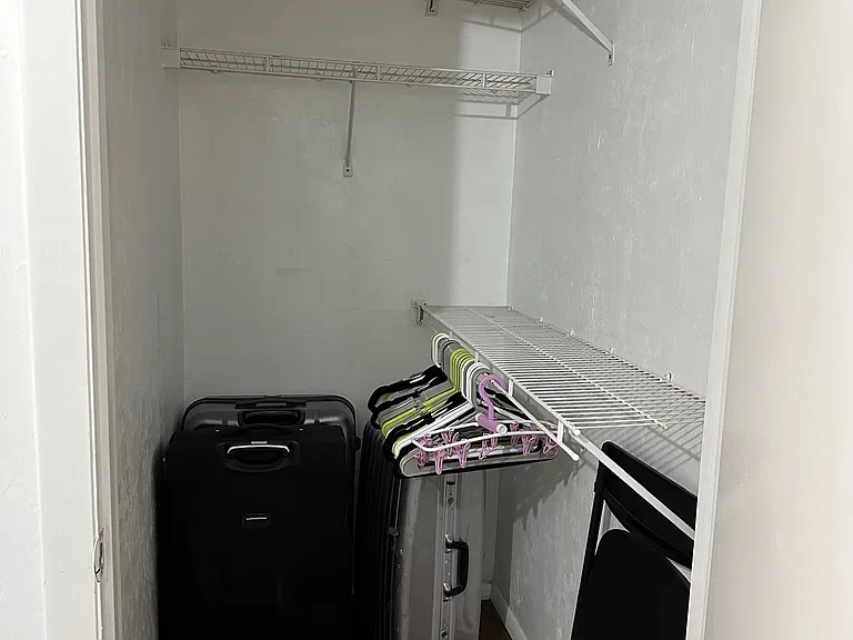 4000 SW 23rd St #4-102 — Photo 7
