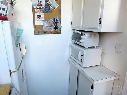 Rented by Halstead Real Estate | media 14