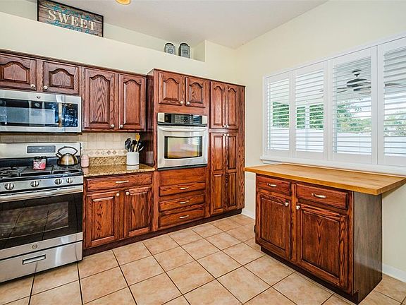 5th image of 27512 Zuma Ct