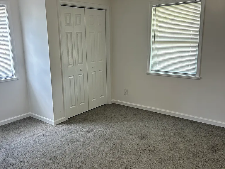 106 Howard Blvd #B — Photo 4