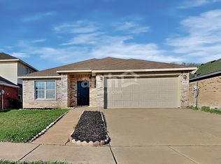 7712 Tin Cup Dr, Arlington, TX 76001