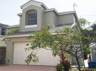 2905 River Run Cir E, Miramar, FL 33025