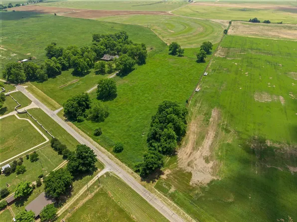 Fm 3221, Bonham, TX 75418