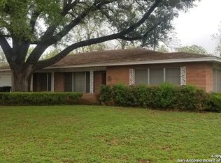 2722 Anna Mae Dr, San Antonio, TX 78222