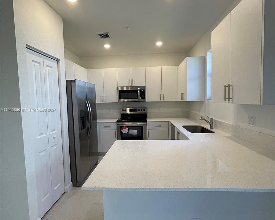 210 SW 159th Ct Hollywood FL Zillow