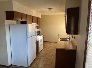 2600 Leewood Rd, Harrisonville, MO 64701