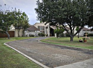 1700 Crisp Rd, Ennis, TX 75119