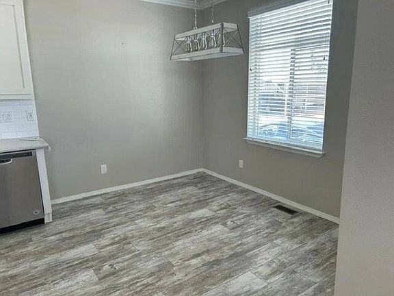 4th image of 6420 E Tropicana Ave Space 287