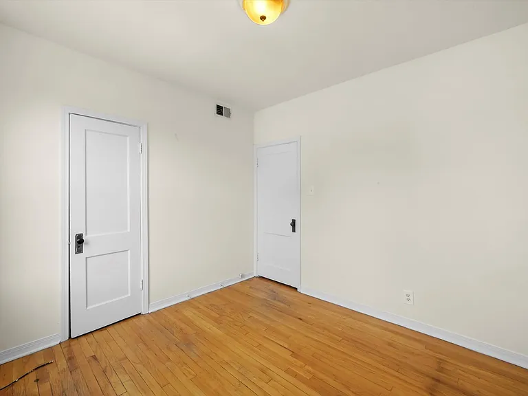 3000 N. Whipple LLC — Photo 16