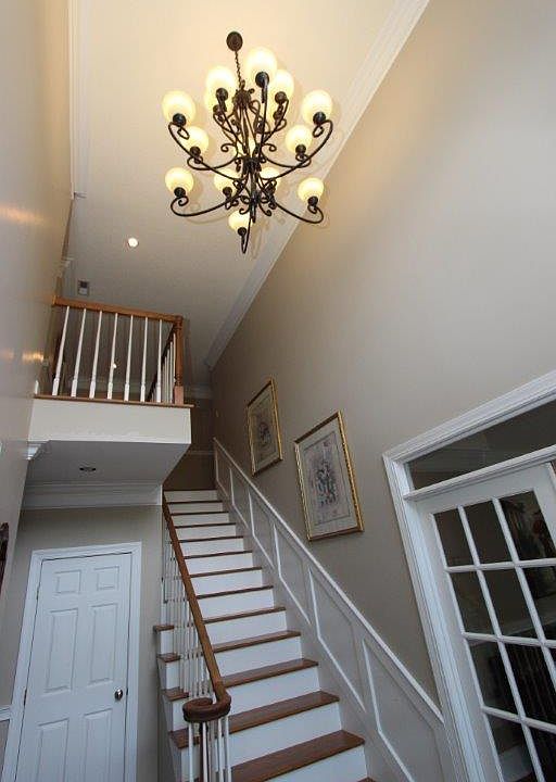 1st image of 219 Shadowood Dr