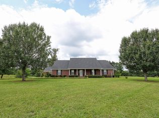 180 Abby Rd, Mantachie, MS 38855