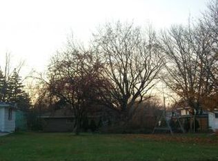 Dove St, Oshkosh, WI 54902