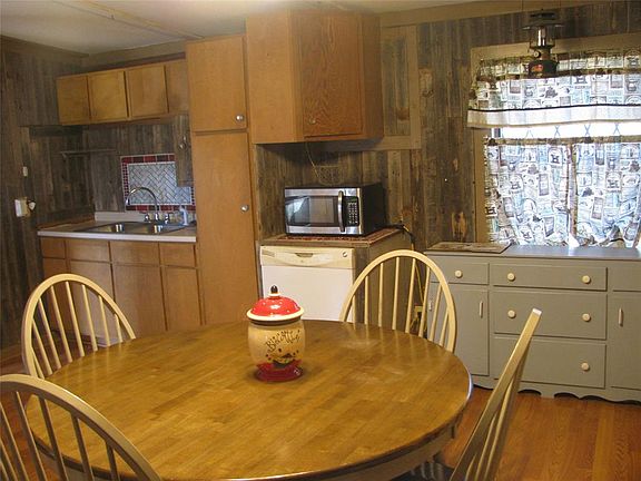 4th image of 3760 Farm Road 1567 W