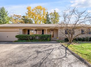 1874 Parkers Mill Rd, Lexington, KY 40504