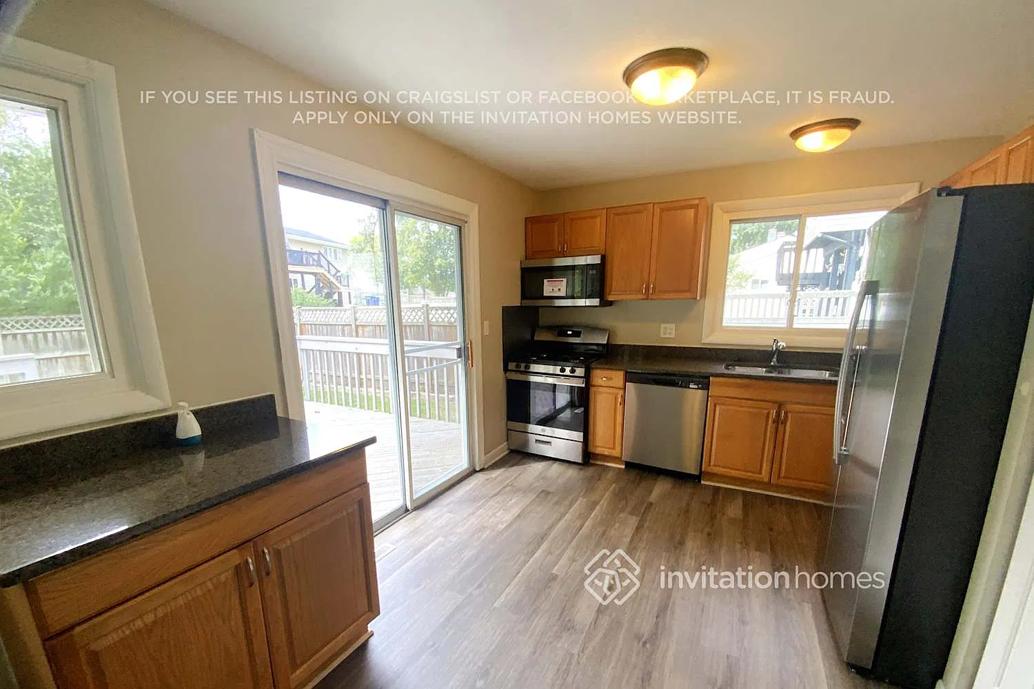 1563 S Tyler Rd Saint Charles, IL 60174 — Photo 4