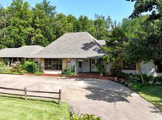 1506 Pioneer Rd, Ponca City, OK 74604