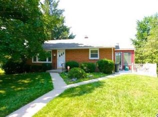 612 Sunset Dr, Elizabethtown, PA 17022