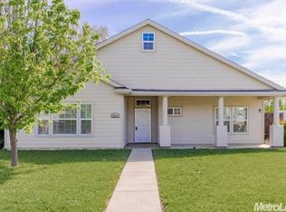 9819 Locust St, Knights Landing, CA