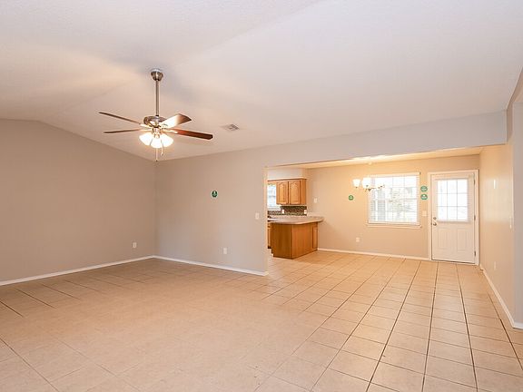 4th image of 10757 Spurs Ct
