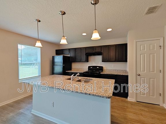 2nd image of 5597 Longspur Ct