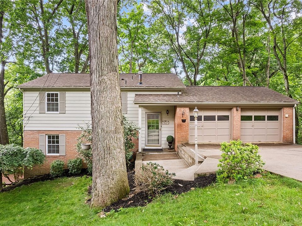 1st image of 8648 W Barkhurst Dr
