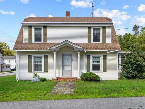 15 East Cherry Avenue, Morristown, VT 05661